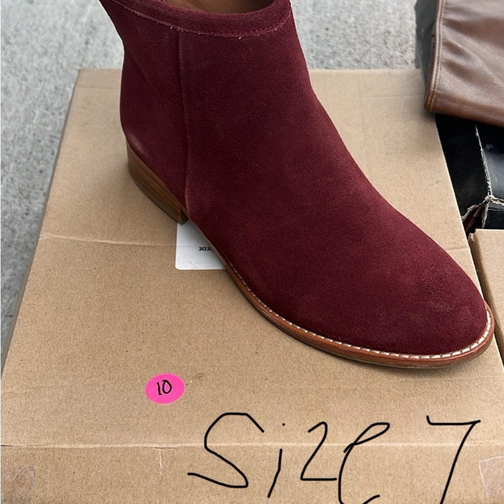 Women's Burgundy Ankle Boots